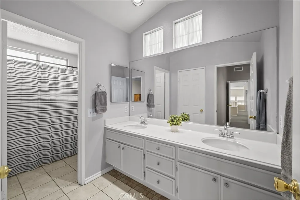 Additional image 27 of 19346 Santa Maria Dr, Newhall, CA 91321