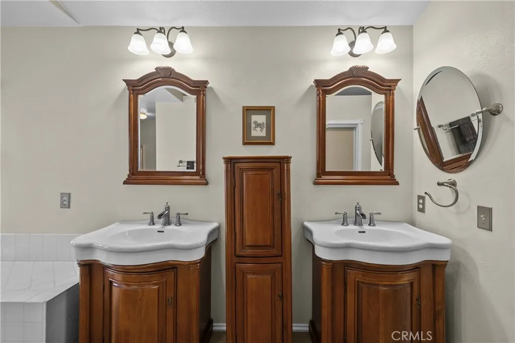 Additional image 64 of 19346 Santa Maria Dr, Newhall, CA 91321