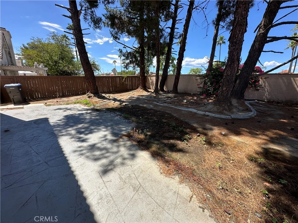 30071 Westlake Dr, Menifee, CA 92584