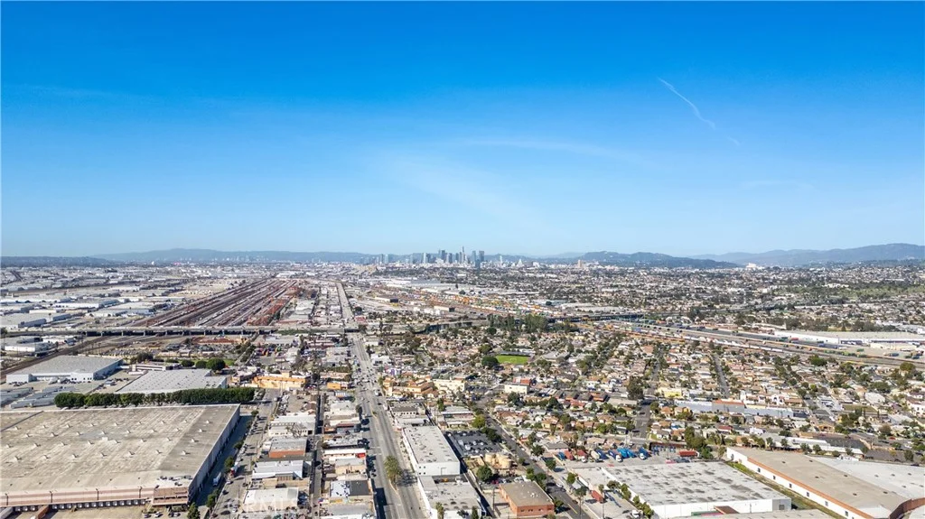 5565 Sheila Street, Commerce, CA 90040