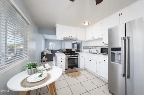 2430 Alexander Street, Oxnard, CA MLS: V1-29443