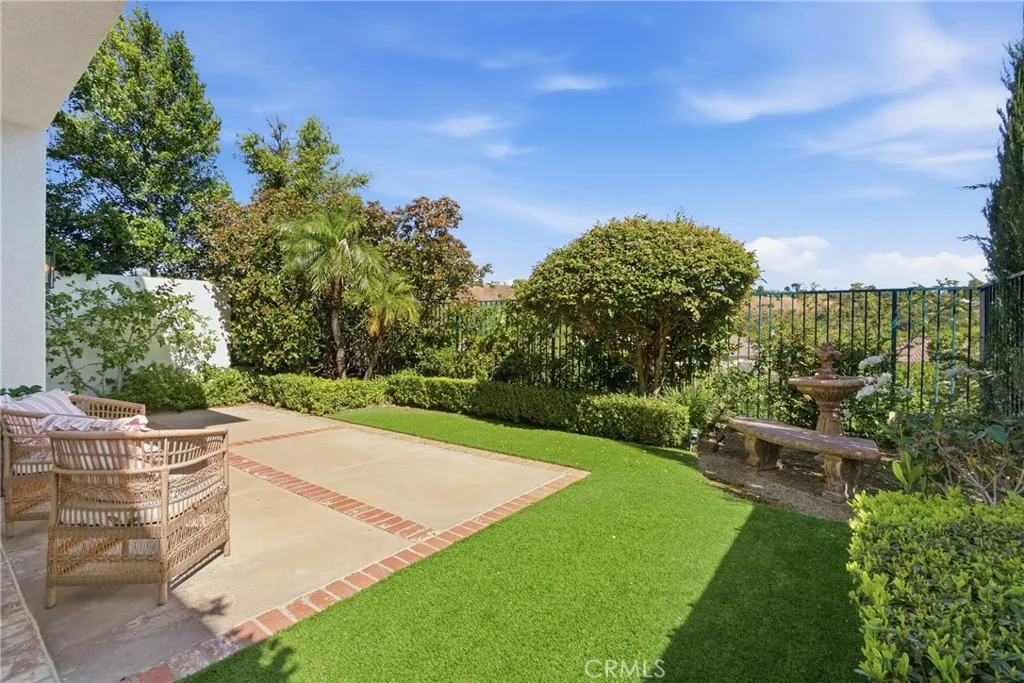 Additional image 13 of 24813 Calle Cedro, Calabasas, CA 91302