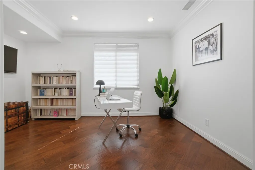 Additional image 85 of 24813 Calle Cedro, Calabasas, CA 91302