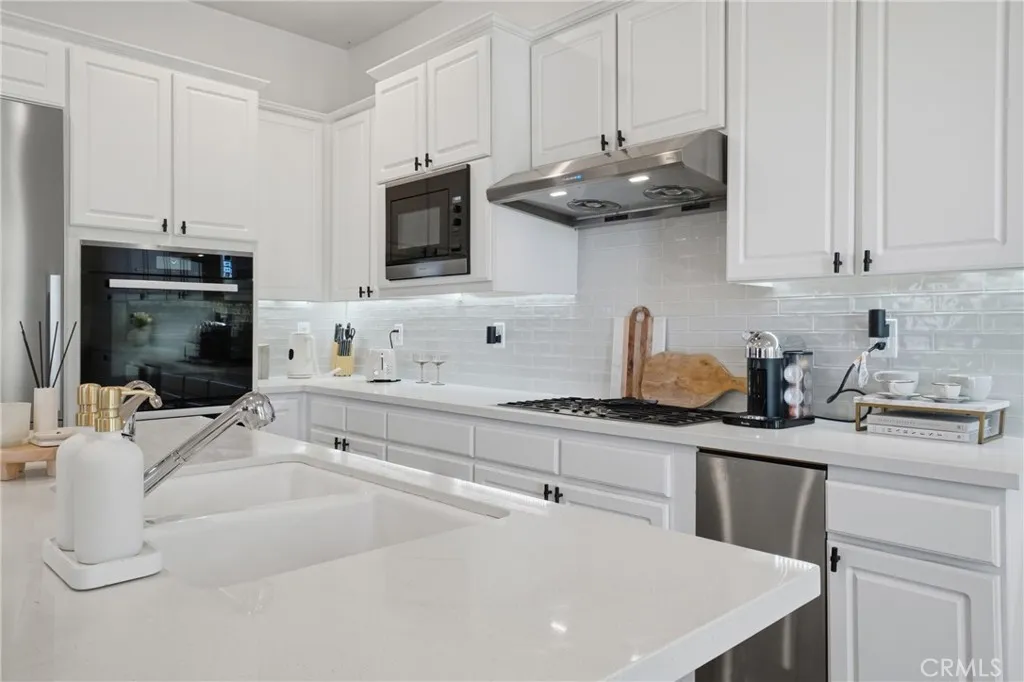 Additional image 67 of 24813 Calle Cedro, Calabasas, CA 91302