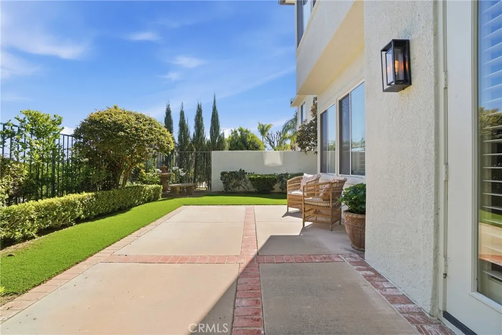 Additional image 57 of 24813 Calle Cedro, Calabasas, CA 91302
