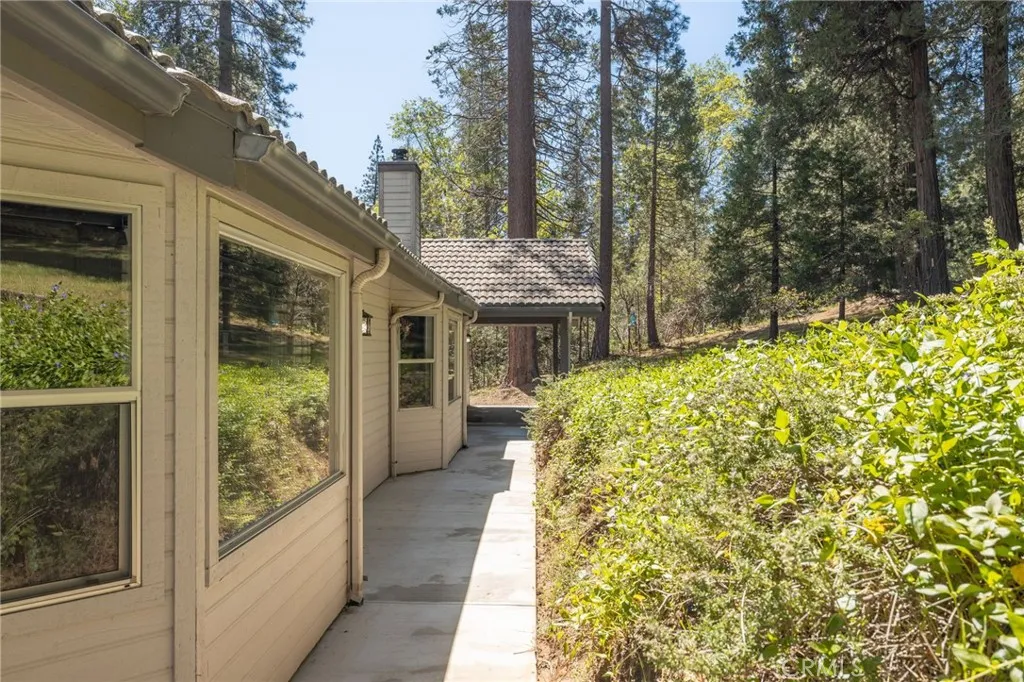 Additional image 123 of 36333 Finegold Creek Dr, North Fork, CA 93643