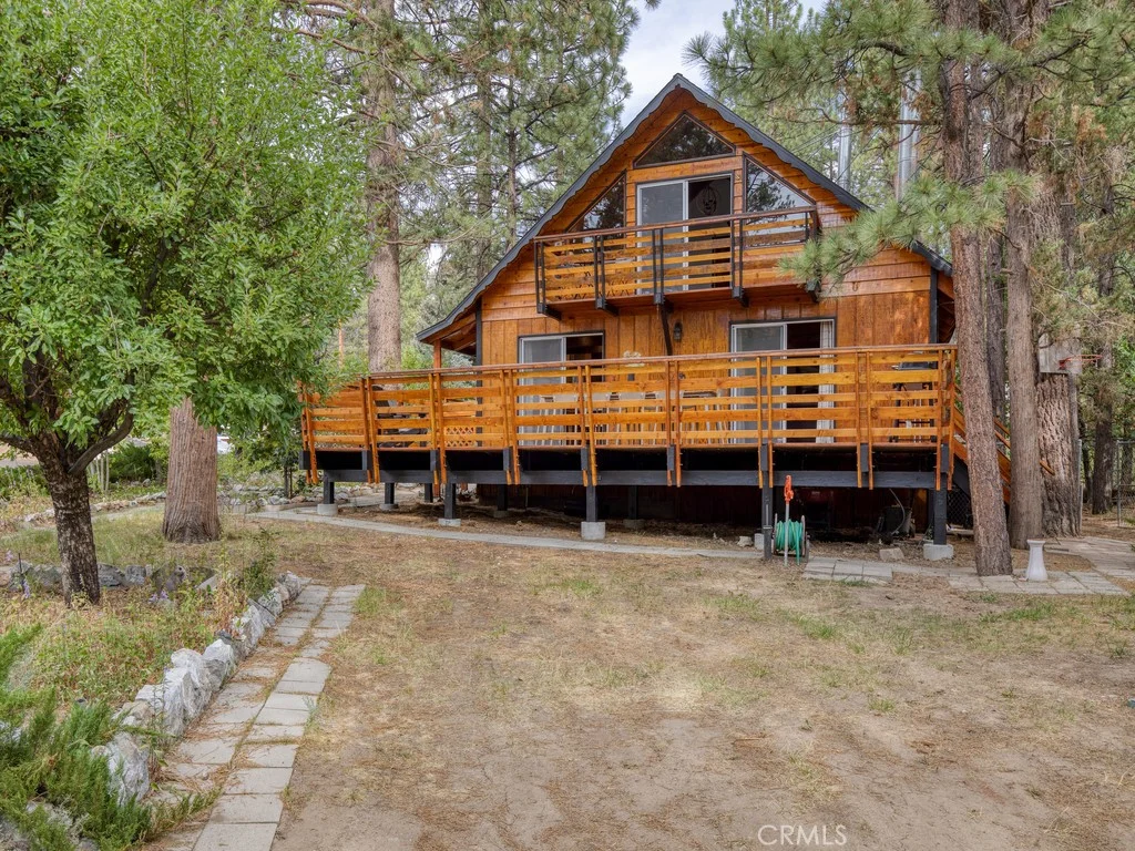 42535 Avalon Rd, Big Bear Lake, CA 92315