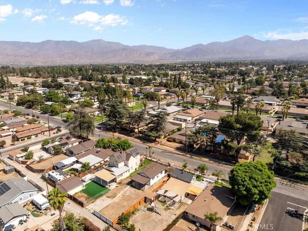 1011 Tribune St, Redlands, CA 92374