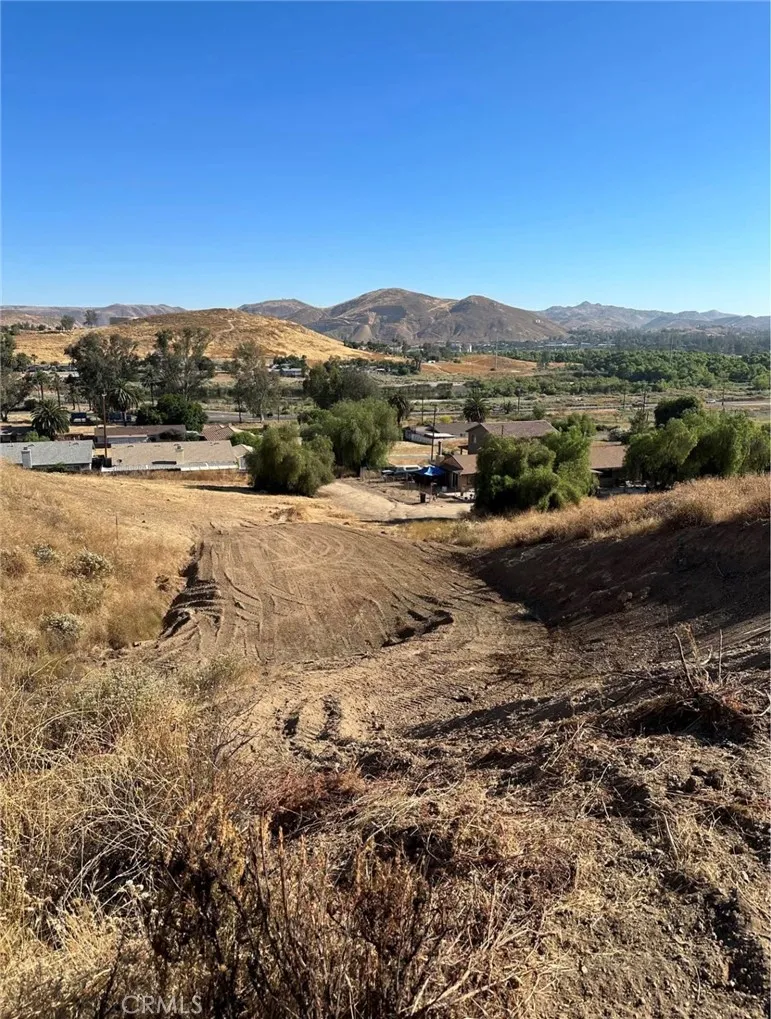 Additional image 8 of Londos, Lake Elsinore, CA 92530