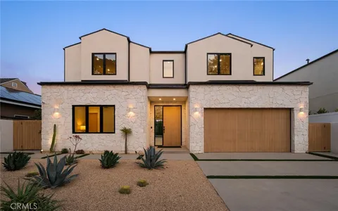4320 Teesdale Avenue, Studio City, CA 91604 - MLS#: SR25038161