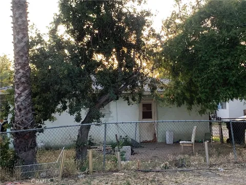8044 Michael Drive, San Bernardino, CA MLS: PW24107386