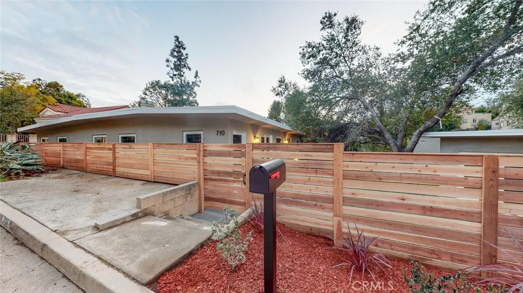 710 Luton Drive, Glendale, CA 91206