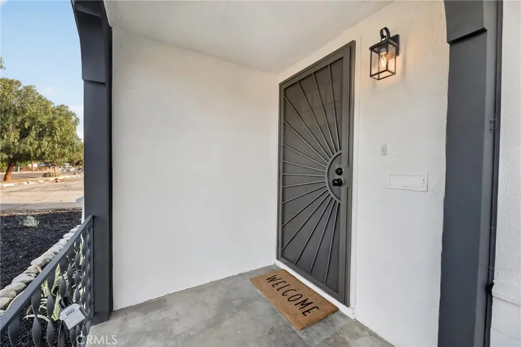 Additional image 4 of 531 S Thompson Street, Hemet, CA 92543