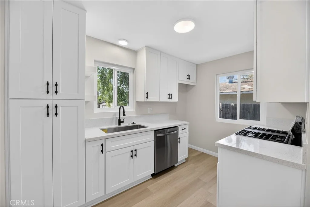 Additional image 9 of 531 S Thompson Street, Hemet, CA 92543