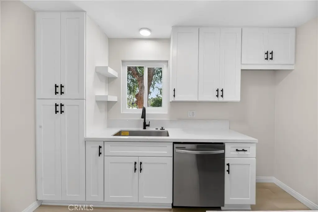 Additional image 12 of 531 S Thompson Street, Hemet, CA 92543