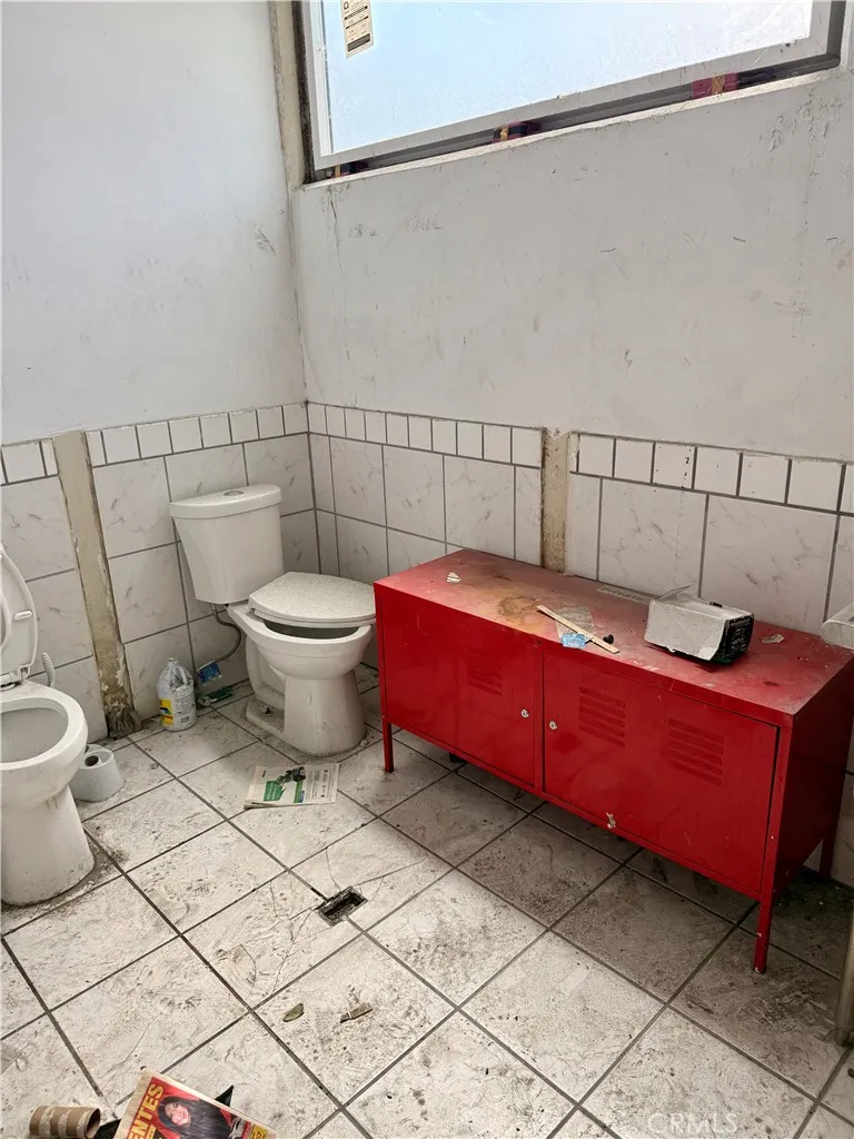 Additional image 57 of 13623 Crenshaw Blvd, Hawthorne, CA 90250