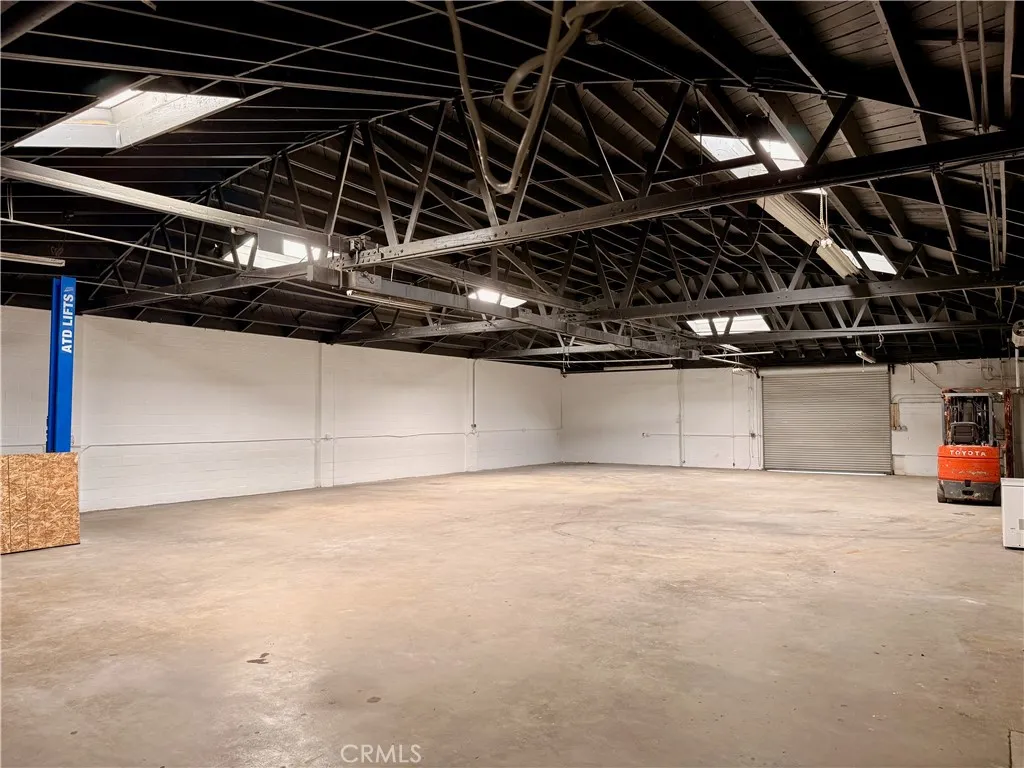 Additional image 46 of 13623 Crenshaw Blvd, Hawthorne, CA 90250