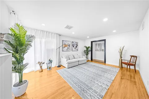 934 W Bonnie Brae Ct, Ontario, CA 91762 - MLS#: WS25060000