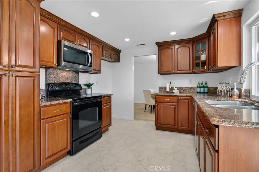 Additional image 44 of 11244 Snowdrop Ave, Fountain Valley, CA 92708