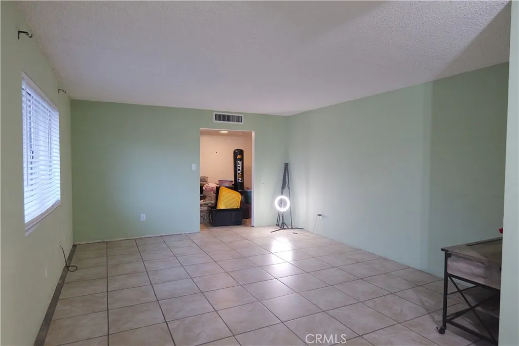 Additional image 35 of 3718 Barbara Avenue, Bakersfield, CA 93309
