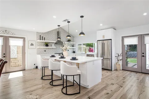 29713 Yellow Gold Drive, Canyon Lake, CA MLS: SW25082289