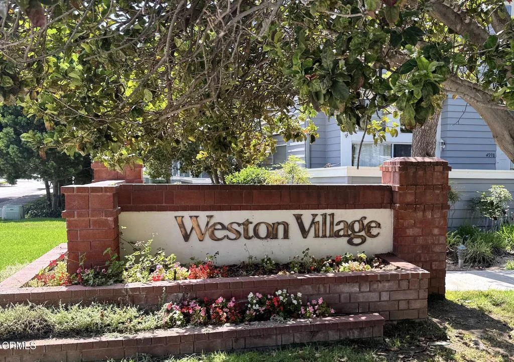 1068 Stravinsky Lane, Ventura, CA 93003