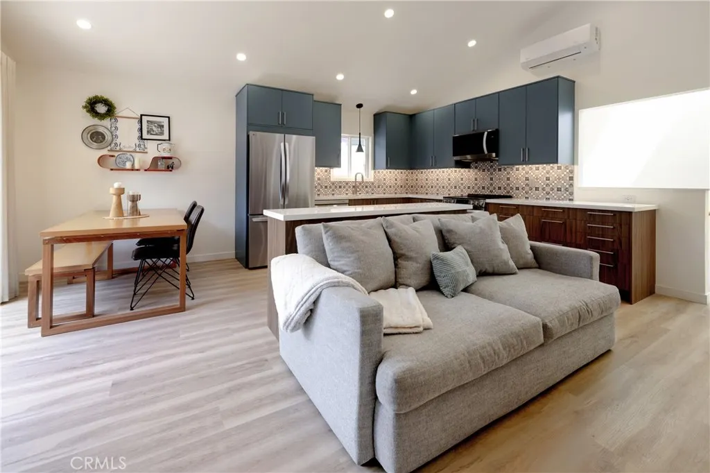 Additional image 16 of 1651 Park Ave Unit B, Long Beach, CA 90815