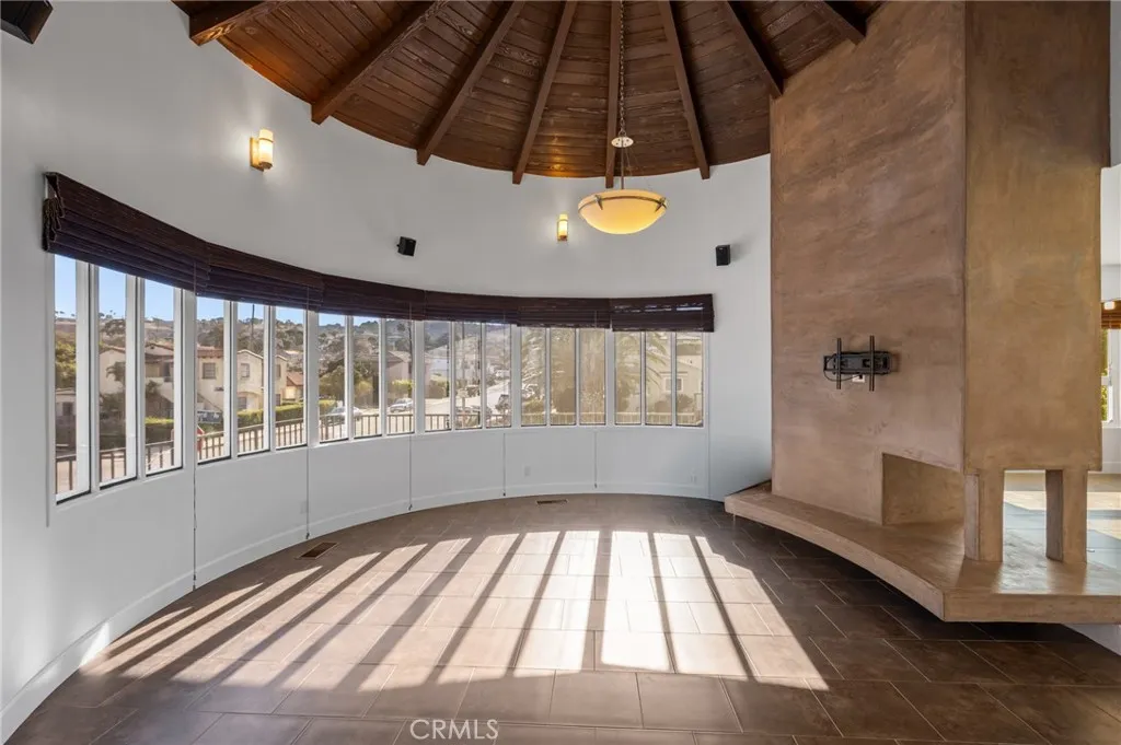 Additional image 10 of 1380 W 9th St, San Pedro, CA 90732