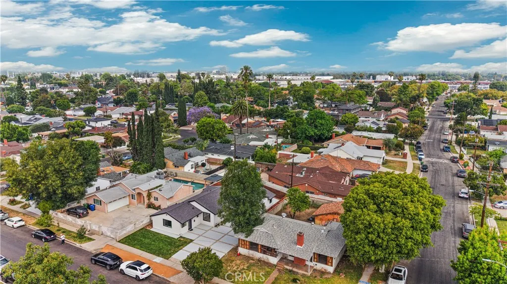 Additional image 36 of 13907 Wyandotte St, Van Nuys, CA 91405