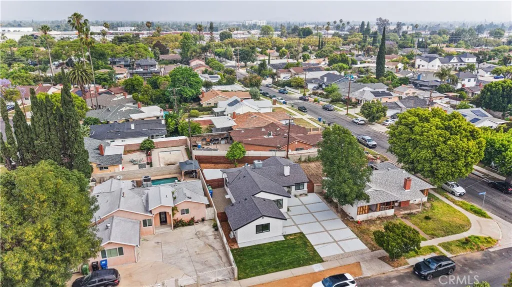 Additional image 102 of 13907 Wyandotte St, Van Nuys, CA 91405