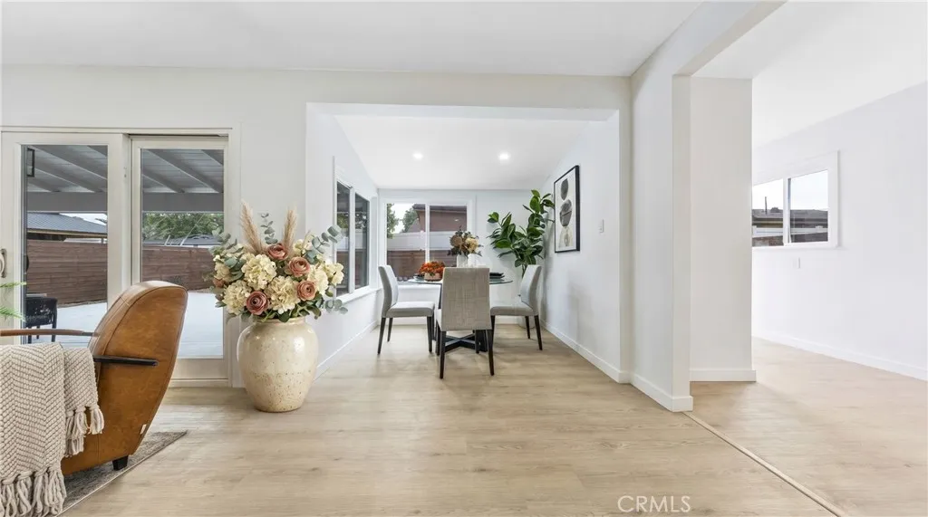 Additional image 43 of 13907 Wyandotte St, Van Nuys, CA 91405