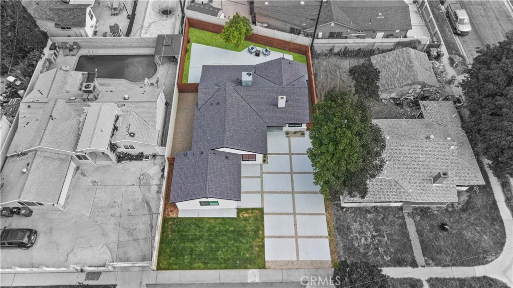 Additional image 82 of 13907 Wyandotte St, Van Nuys, CA 91405