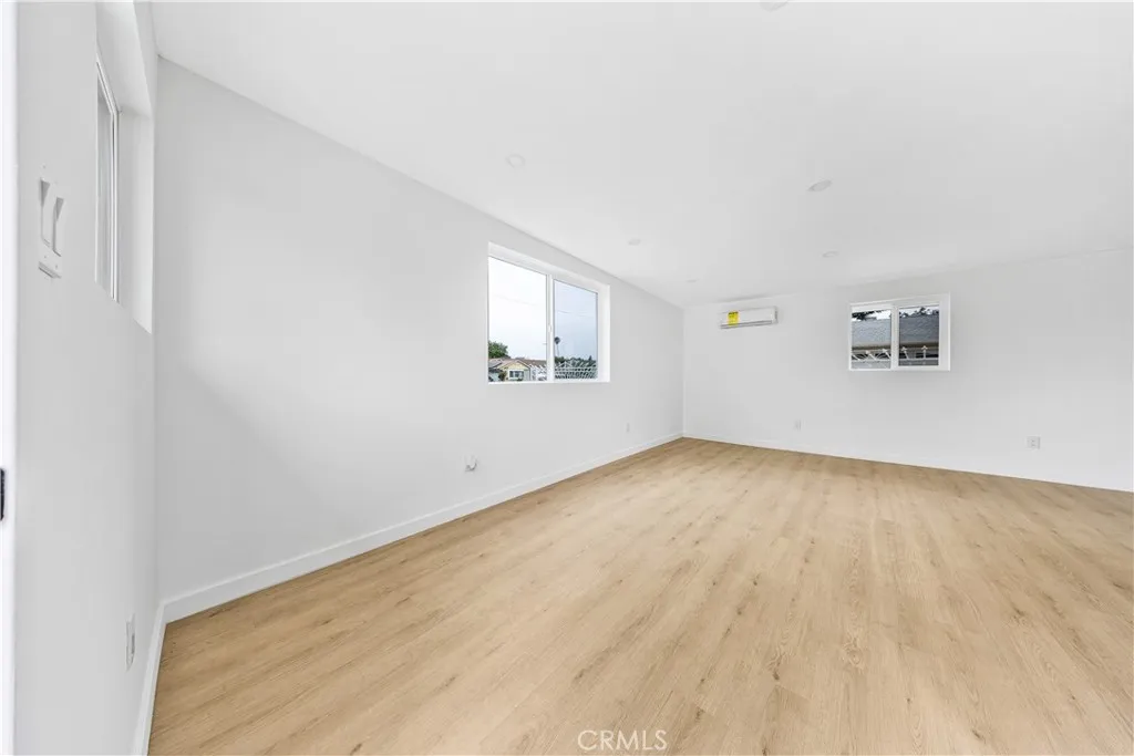 Additional image 54 of 13907 Wyandotte St, Van Nuys, CA 91405