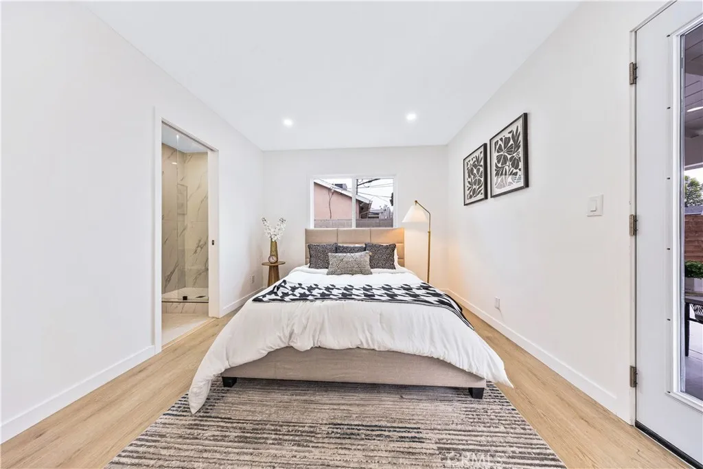 Additional image 24 of 13907 Wyandotte St, Van Nuys, CA 91405