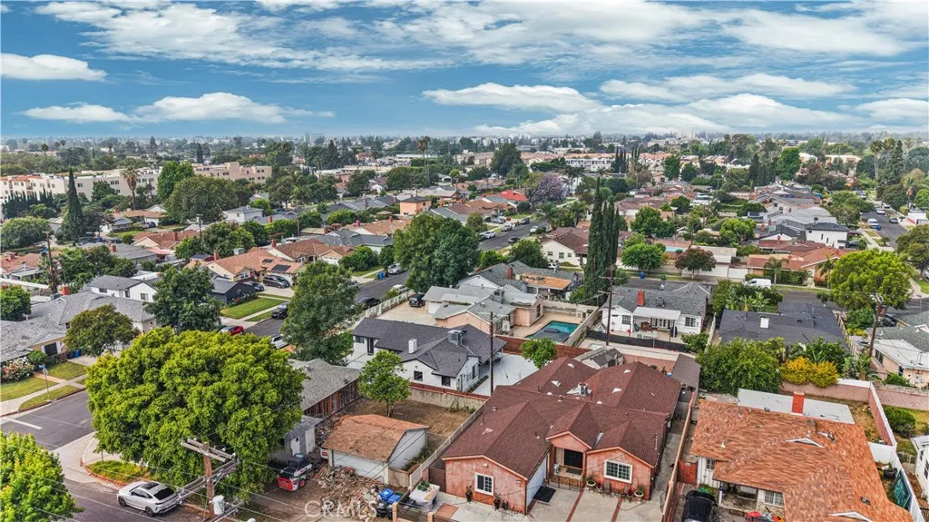 Additional image 106 of 13907 Wyandotte St, Van Nuys, CA 91405