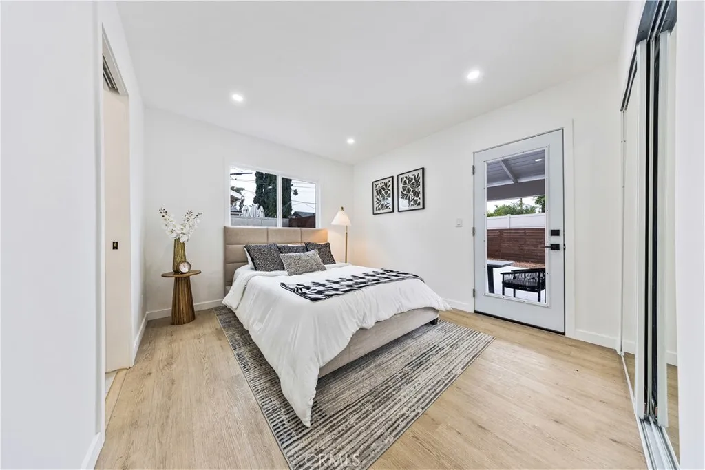 Additional image 94 of 13907 Wyandotte St, Van Nuys, CA 91405