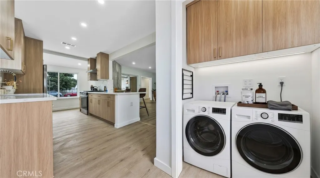 Additional image 52 of 13907 Wyandotte St, Van Nuys, CA 91405