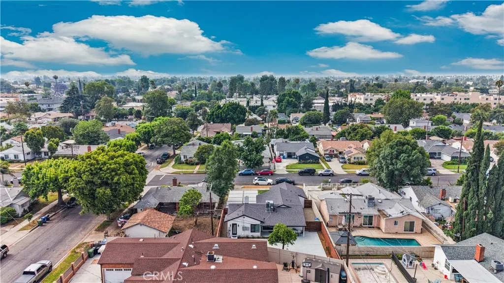 Additional image 40 of 13907 Wyandotte St, Van Nuys, CA 91405