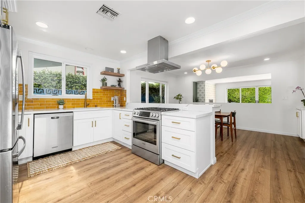 Additional image 51 of 7925 E Ring Street, Long Beach, CA 90808