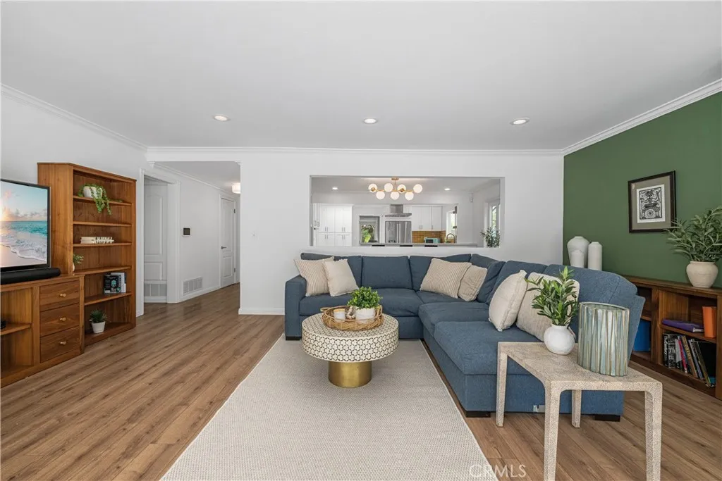 Additional image 55 of 7925 E Ring Street, Long Beach, CA 90808