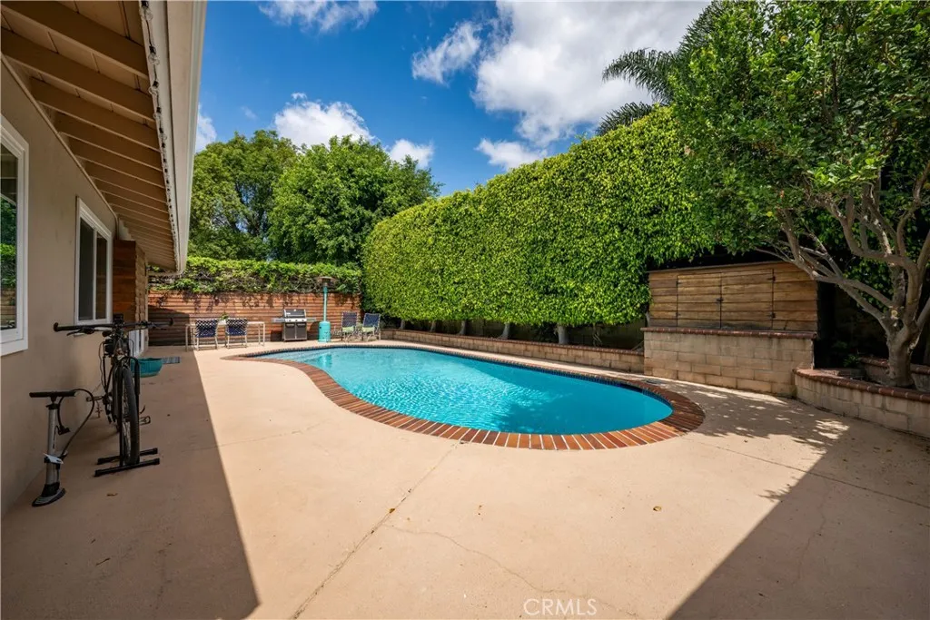 Additional image 76 of 7925 E Ring Street, Long Beach, CA 90808