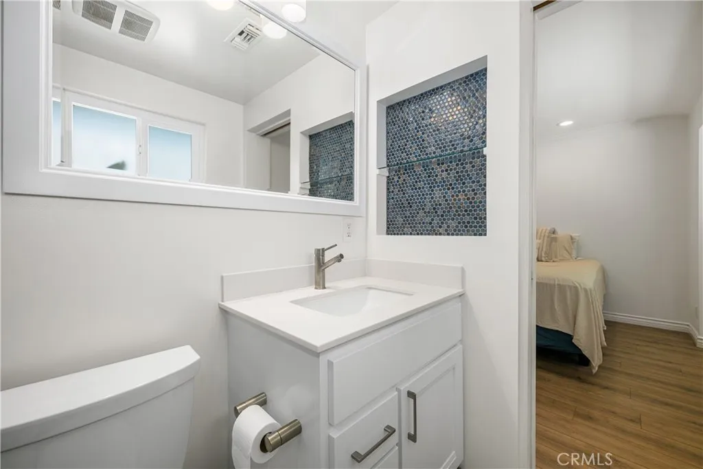 Additional image 62 of 7925 E Ring Street, Long Beach, CA 90808