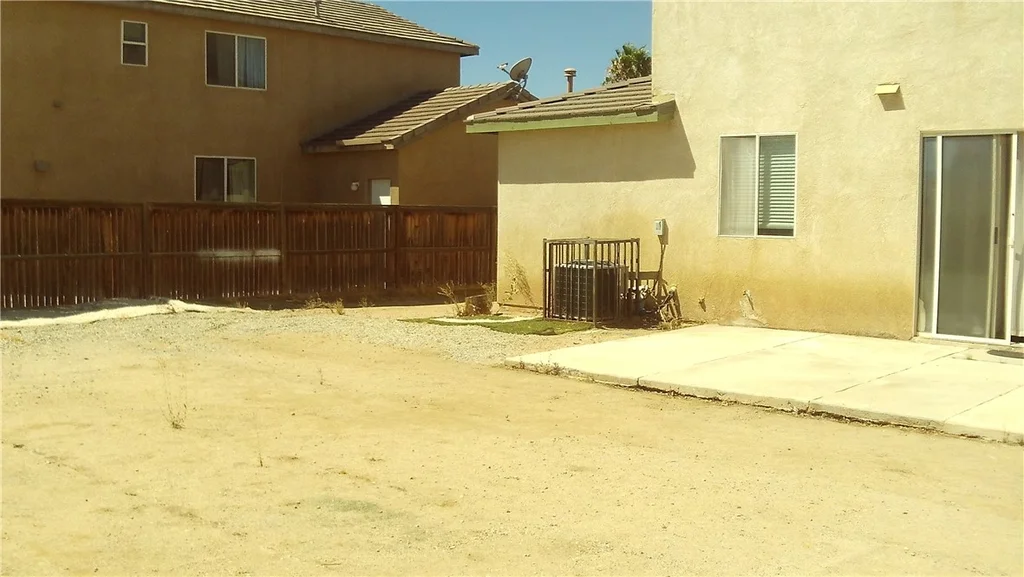 9089 Goldenrod Court, Hesperia, CA 92344