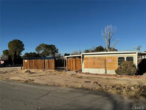 152 Camp Fire Drive, California City, CA MLS: SR25018264