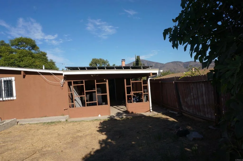624 San Juhn Street, Spring Valley, CA 91977