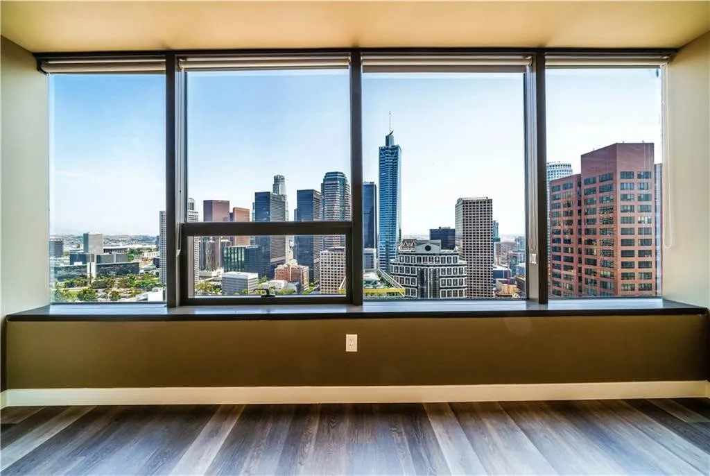 Additional image 6 of 1100 Wilshire Blvd Unit 2707, Los Angeles, CA 90017