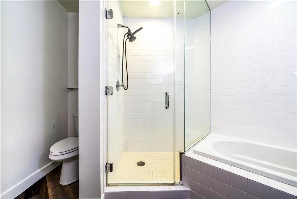 Additional image 19 of 1100 Wilshire Blvd Unit 2707, Los Angeles, CA 90017