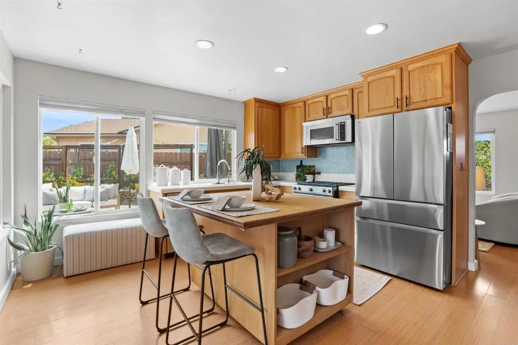 Additional image 12 of 11819 Elkins Cv, San Diego, CA 92126