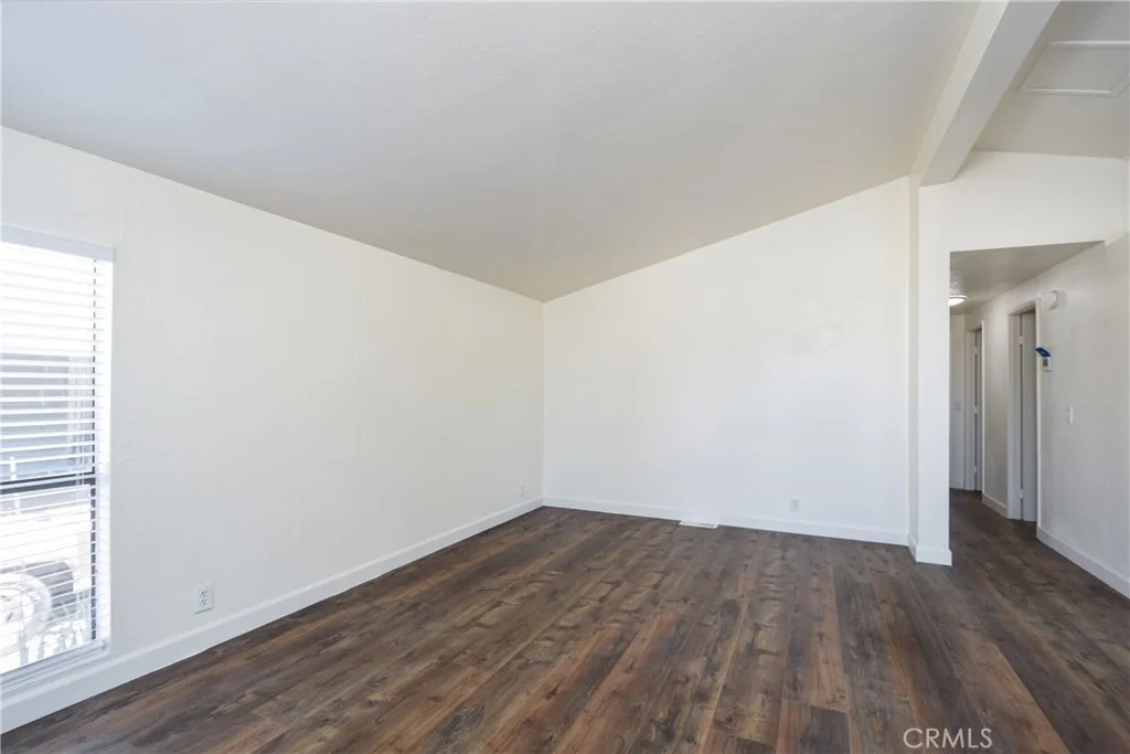530 Devonshire Ave Unit 9, Hemet, CA 92543 photo 5