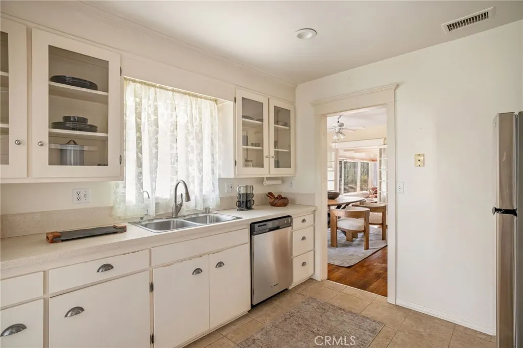 Additional image 65 of 3746 Ocean View Avenue, Los Angeles, CA 90066